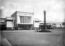 Sejarah Kota Bandung: Dari Desa Hingga Menjadi Kota Metropolitan